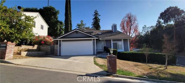 1021 La Hermosa Drive, Redlands, CA 92373