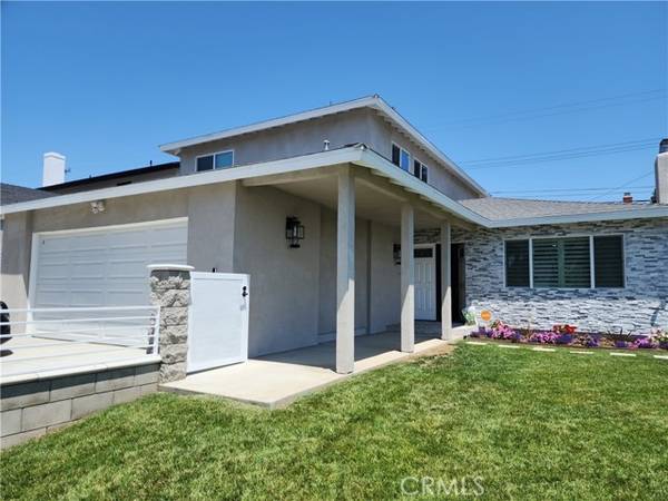 19112 Tajauta Avenue, Carson, CA 90746