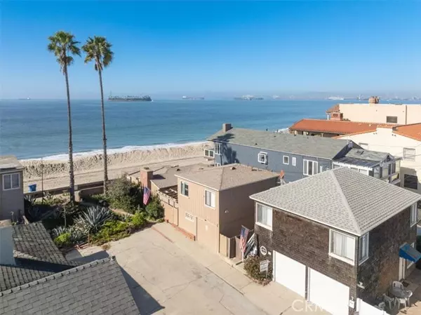 Long Beach, CA 90803,6025 E Seaside Walk