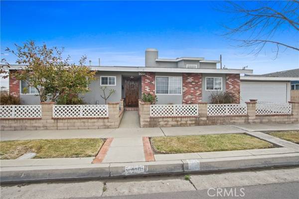 1300 S Walnut Street, La Habra, CA 90631