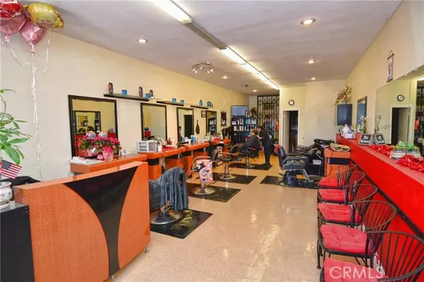 Pomona, CA 91767,528 Saint Paul Street