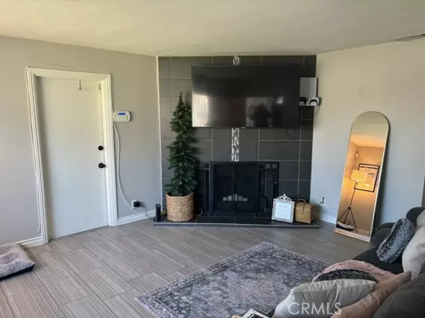 Fontana, CA 92336,7740 Lombardy Avenue