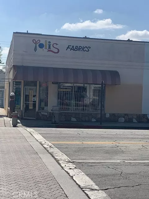 4136 Tweedy Boulevard, South Gate, CA 90280