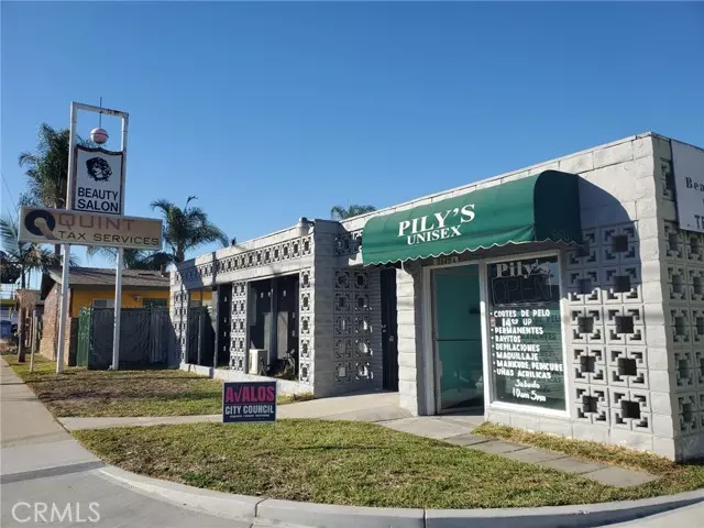 South Gate, CA 90280,10821 CASSINA