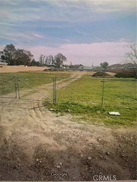 Fontana, CA 92336,6153 Maloof Avenue