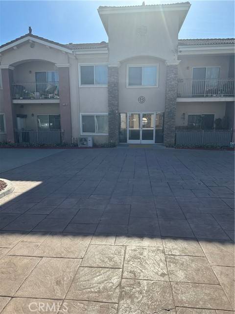Artesia, CA 90701,17888 Alburtis Avenue #B112