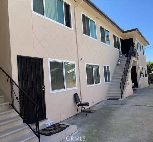 Los Angeles, CA 90029,1131 N Kenmore Avenue #4