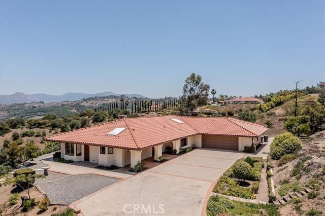 14490 Pauma Vista Drive, Valley Center, CA 92082