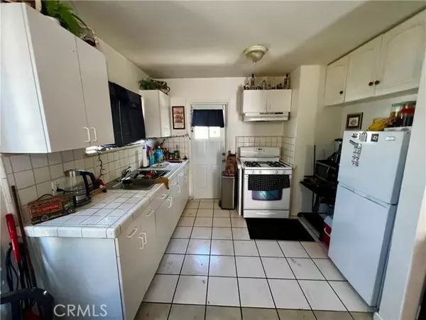 Woodland Hills (los Angeles), CA 91364,5354 De Roja Avenue