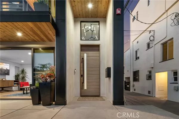 Long Beach, CA 90803,171 Savona Walk