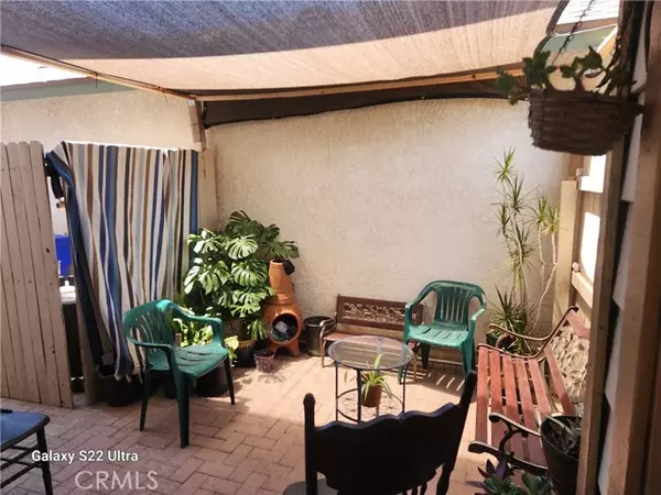 Fontana, CA 92335,16171 Winterwood Lane