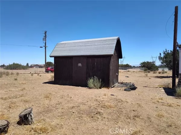 Oak Hills, CA 92344,8729 Aster Road