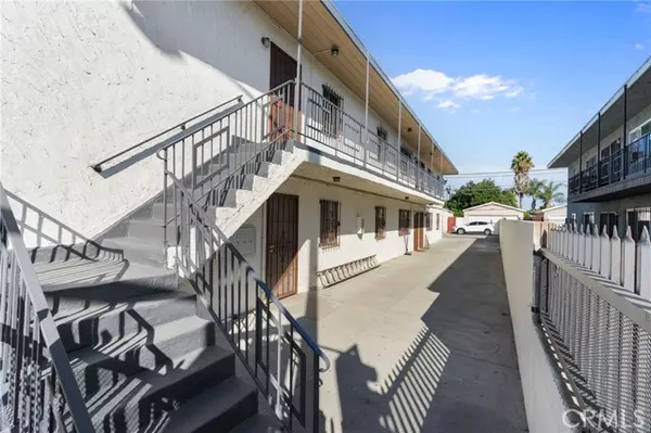 Long Beach, CA 90810,3390 Santa Fe Avenue