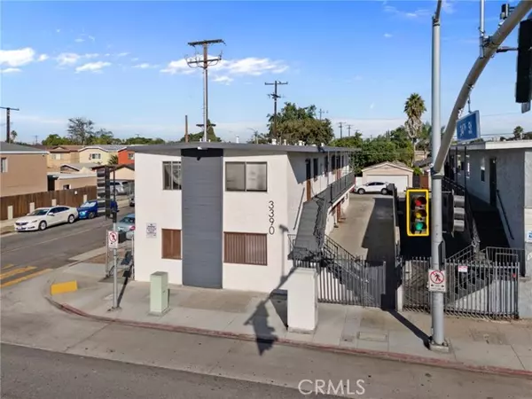 Long Beach, CA 90810,3390 Santa Fe Avenue