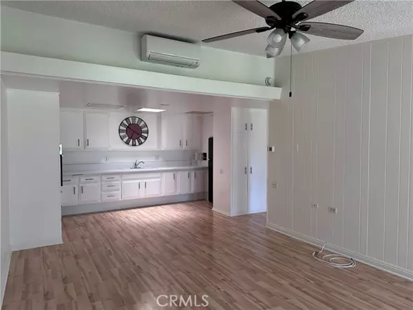 Seal Beach, CA 90740,13021 Oak Hills Dr #219H