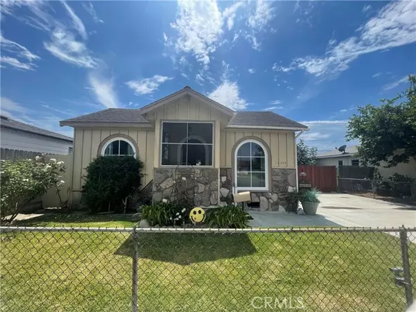 12308 Centralia Street, Lakewood, CA 90715