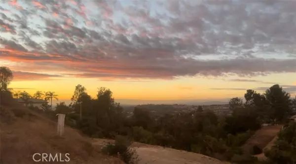 Anaheim, CA 92808,316 S Penny Lane