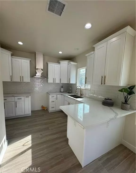 San Bernardino, CA 92404,1410 Yucca #2 Drive