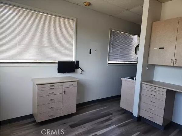 Rancho Palos Verdes, CA 90275,28500 WESTERN