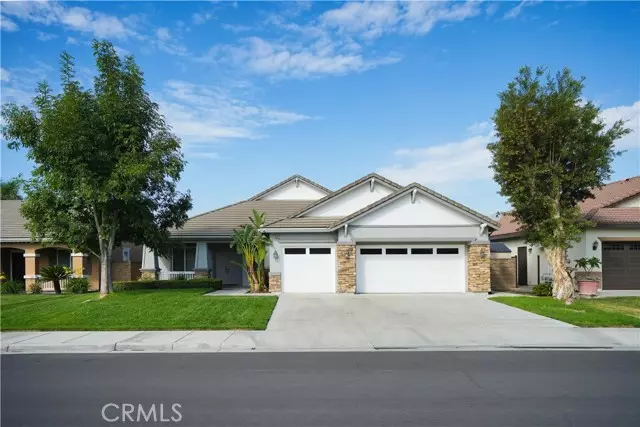 Eastvale, CA 92880,13647 Woodlands