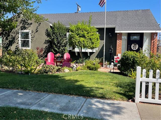 6034 Pepperwood, Lakewood, CA 90712