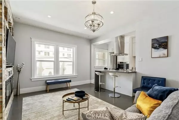 325 W 3rd Street, Long Beach, CA 90802