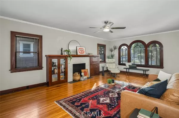 Long Beach, CA 90814,532 Roswell Avenue