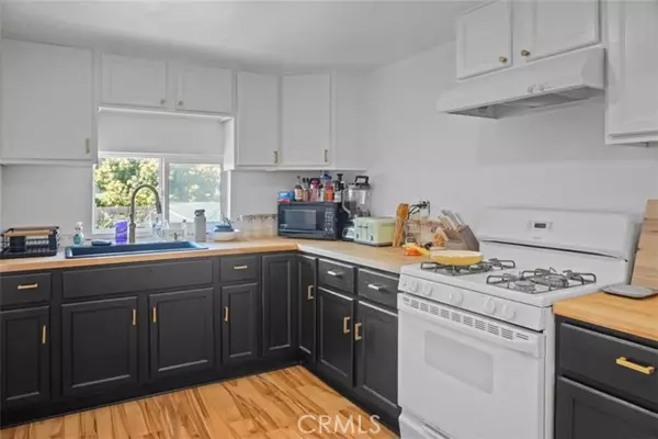 San Pedro (los Angeles), CA 90731,1427 S Pacific