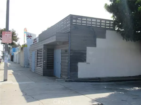 Compton, CA 90221,1820 E Rosecrans Avenue