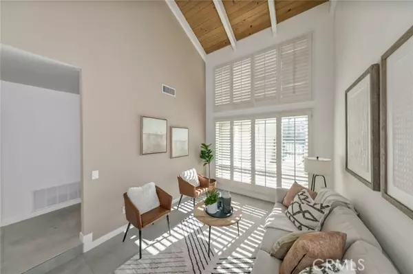 Fullerton, CA 92835,453 Westchester