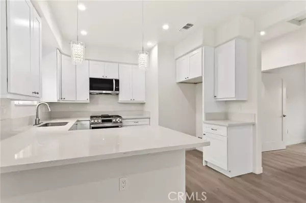 Lakewood, CA 90712,4508 Hedda Street #2