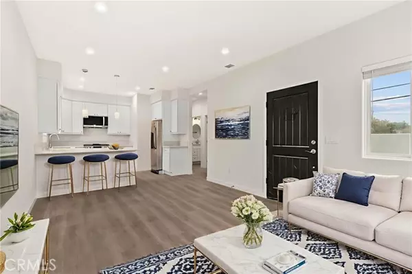 Lakewood, CA 90712,4508 Hedda Street #2