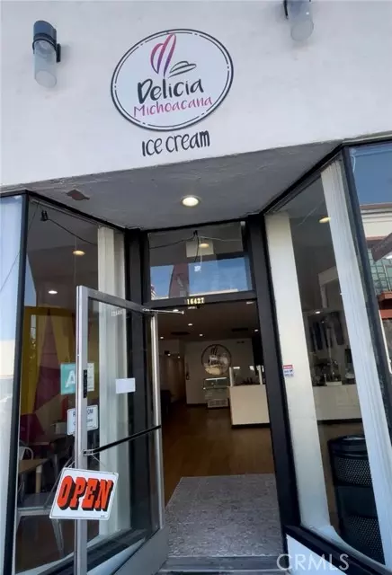 16427 Bellflower, Bellflower, CA 90706