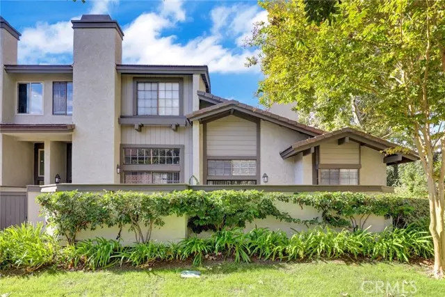 Irvine, CA 92603,14 Starfall