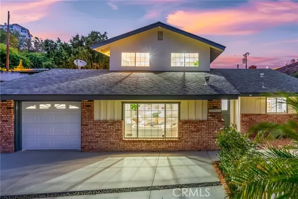 Santa Ana, CA 92705,19261 Brae