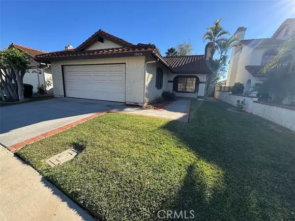 Yorba Linda, CA 92886,20420 via Don Quijote