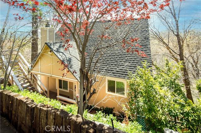 28677 Zion Drive, Lake Arrowhead, CA 92352