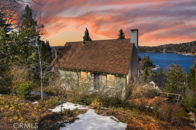 347 Emerald Drive, Lake Arrowhead, CA 92352