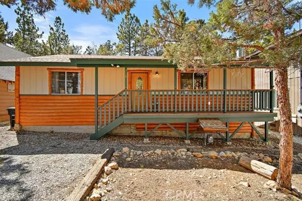 318 Highland Lane, Sugarloaf, CA 92386