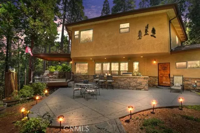 Lake Arrowhead, CA 92352,163 N Fairway Drive