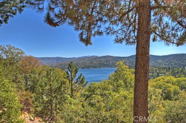 1013 Nadelhorn Drive, Lake Arrowhead, CA 92352