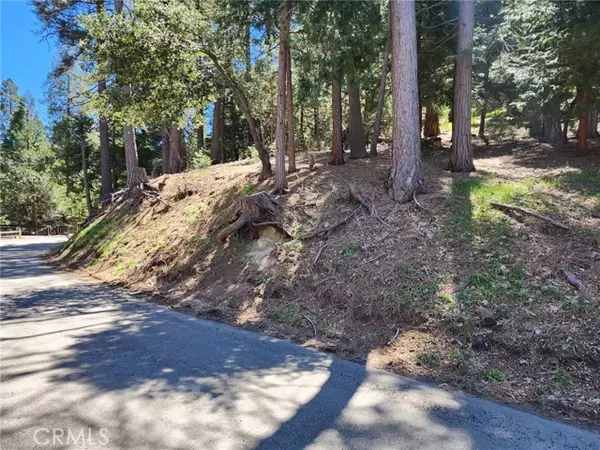 Crestline, CA 92325,0 Altdorf Drive