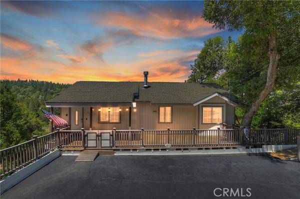 152 Pine Ridge Road, Crestline, CA 92325