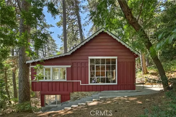 Crestline, CA 92325,985 Coulter Pine Road