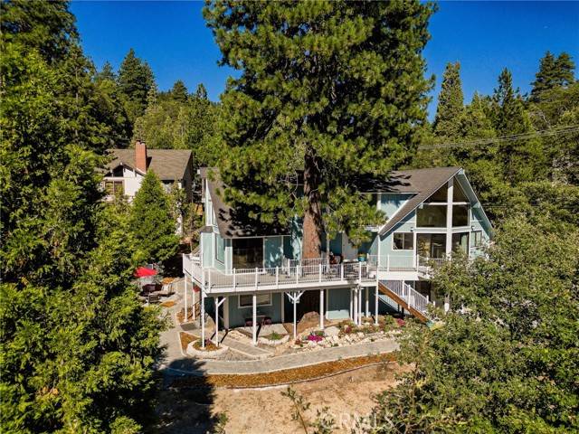 113 Brentwood Drive, Lake Arrowhead, CA 92352