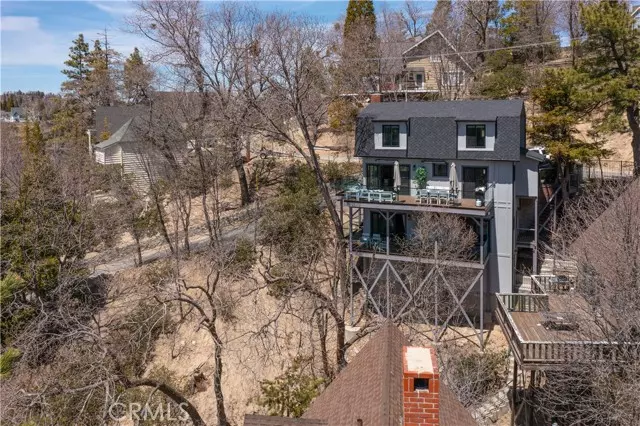 Lake Arrowhead, CA 92352,28744 Palisades Drive