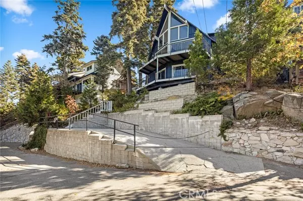 Lake Arrowhead, CA 92352,28919 Palisades Drive