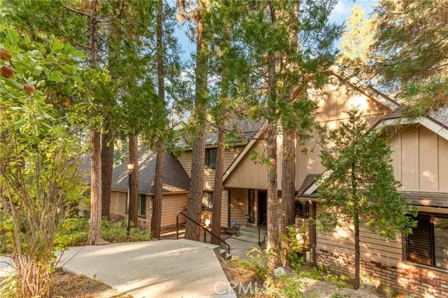 Lake Arrowhead, CA 92352,27494 White Fir Drive