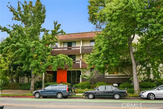 Santa Monica, CA 90401,1252 11th Street #105