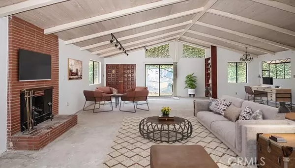 4330 Huntley Avenue, Culver City, CA 90230